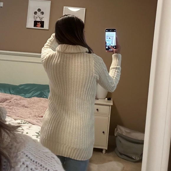 Gap long cable knit sweater - Picture 2 of 3